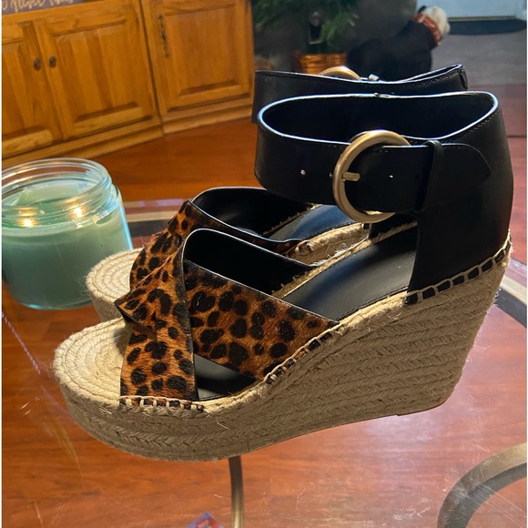 Sandales Compensées Noires MARC FISHER - Taille US 8.5 (M) - Plateforme Espadrille - Neuf Sans Boîte